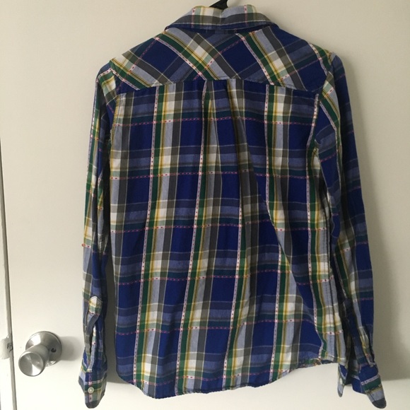 Uniqlo Plaid button down shirt - Picture 3 of 3